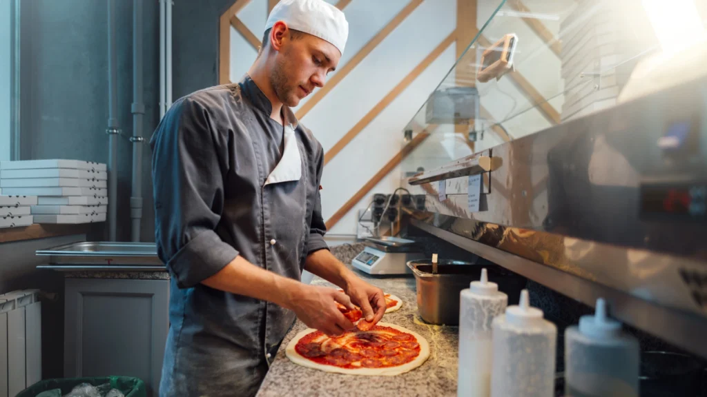 A nagykonyhai.com kínálatában megtalálod az összes szükséges pizzériai gépet és eszközt, ami elengedhetetlen a pizzériádhoz. A termékek részletes leírást tartalmaznak, így pontosan tudod, mit vásárolsz. A készleten lévő termékeket gyorsan szállítják, így nem kell heteket várnod.